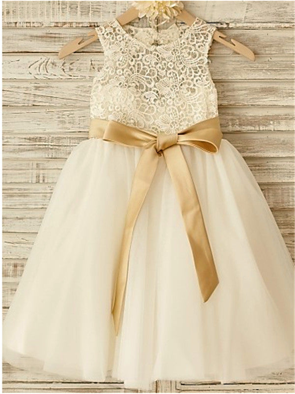 A-line Scoop Bow Knee-Length Tulle Flower Girl Dress