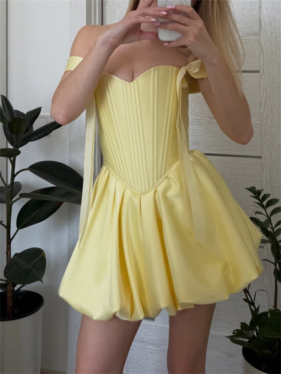 A-line/Princess Straps Bow Short/Mini Satin Corset Homecoming Dress