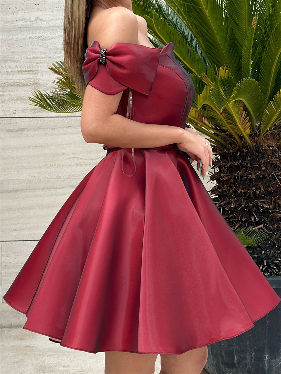 A-line/Princess Off-the-Shoulder Bow Short/Mini Corset Homecoming Dress