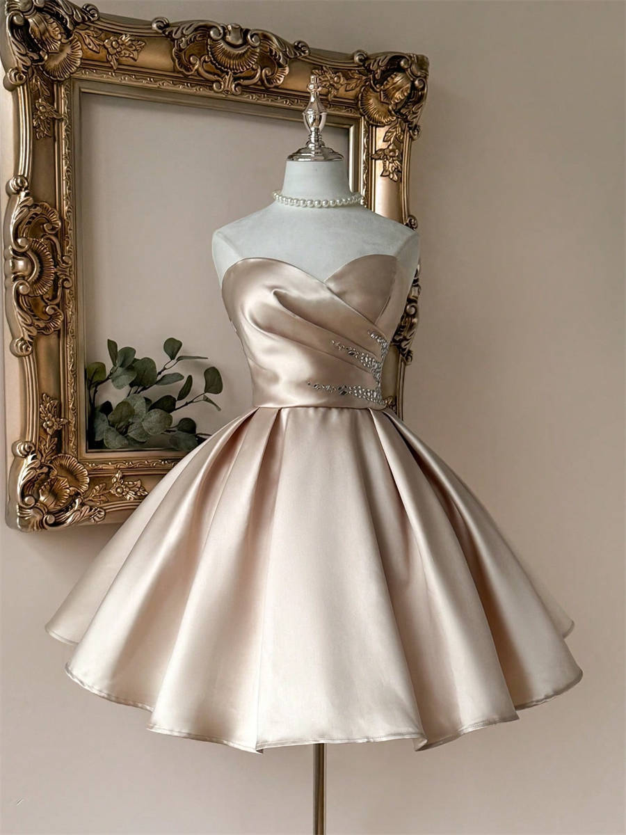 A-line/Princess Sweetheart Ruffles Short/Mini Satin Corset Homecoming Dress