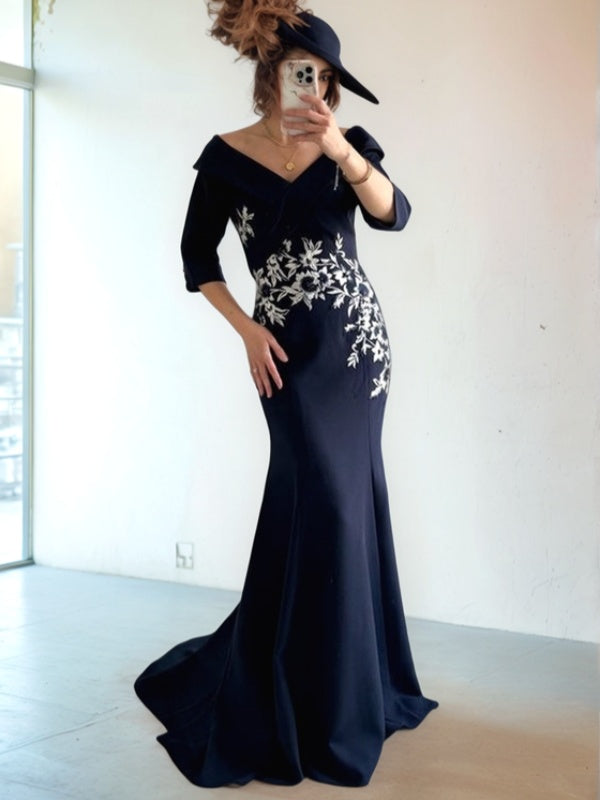 Sheath V-neck 1/2 Sleeves Appliques Lace Sweep Train Stretch Crepe Mother of the Bride Dress