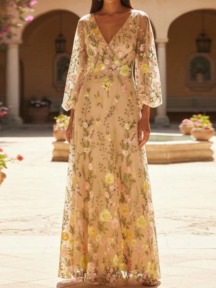 A-line/Princess V-neck Long Sleeves Appliques Lace Floor-Length Lace Corset Mother of the Bride Dress