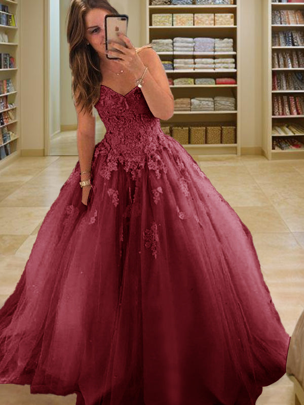 Ball-Gown Bateau Long Sleeves Appliques Lace Floor-Length Tulle Dress
