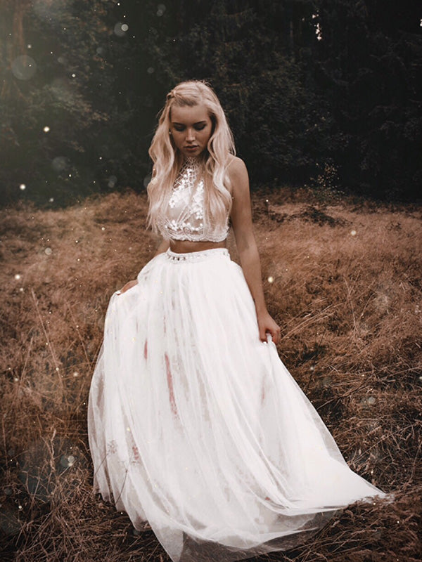 A-line Bateau Long Sleeves Appliques Lace Floor-Length Tulle Dress