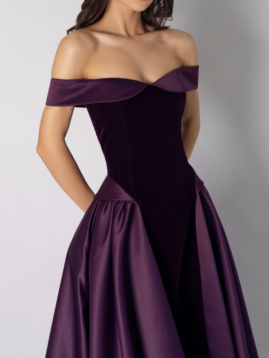 A-line/Princess Off-the-Shoulder Pleated Floor-Length Velvet Corset Evening Dress