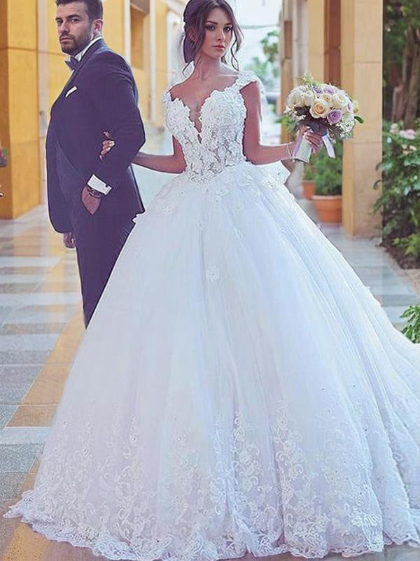 Ball-Gown Sweetheart Lace Sweep Train Tulle Wedding Dress