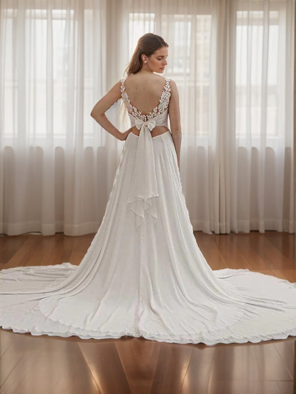 A-line V-neck Appliques Lace Chapel Train Chiffon Wedding Dress