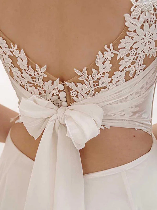 A-line V-neck Appliques Lace Chapel Train Chiffon Wedding Dress