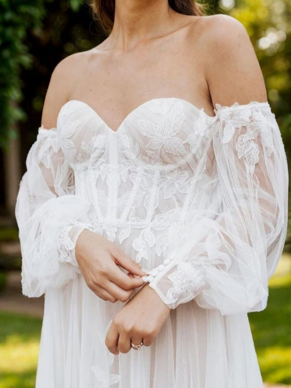 A-line Sweetheart Long Sleeves Appliques Lace Floor-Length Tulle Corset Wedding Dress
