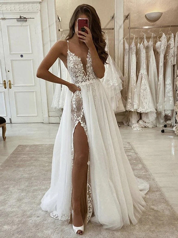 A-line V-neck Appliques Lace Chapel Train Tulle Wedding Dress