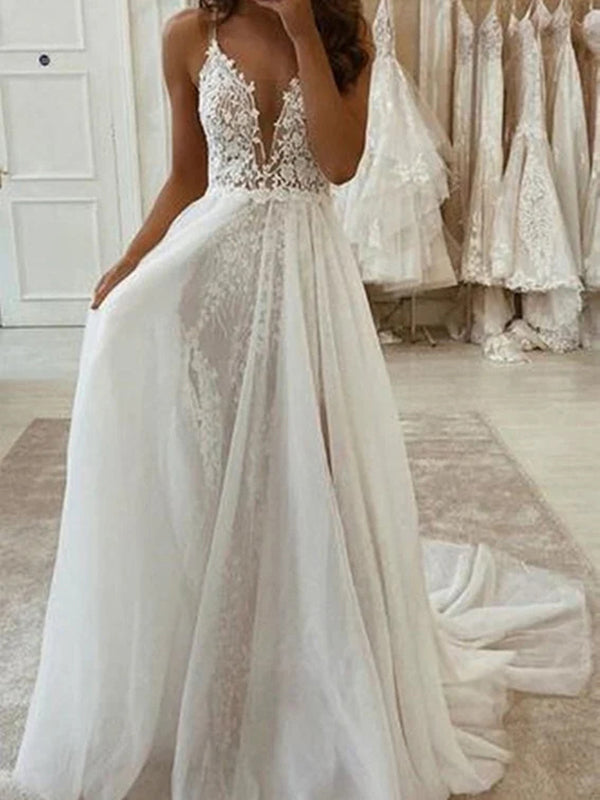 A-line V-neck Appliques Lace Chapel Train Tulle Wedding Dress