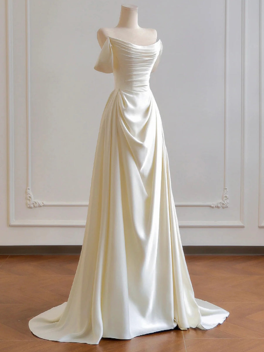 A-line/Princess Straight Pleated Sweep Train Corset Wedding Dress