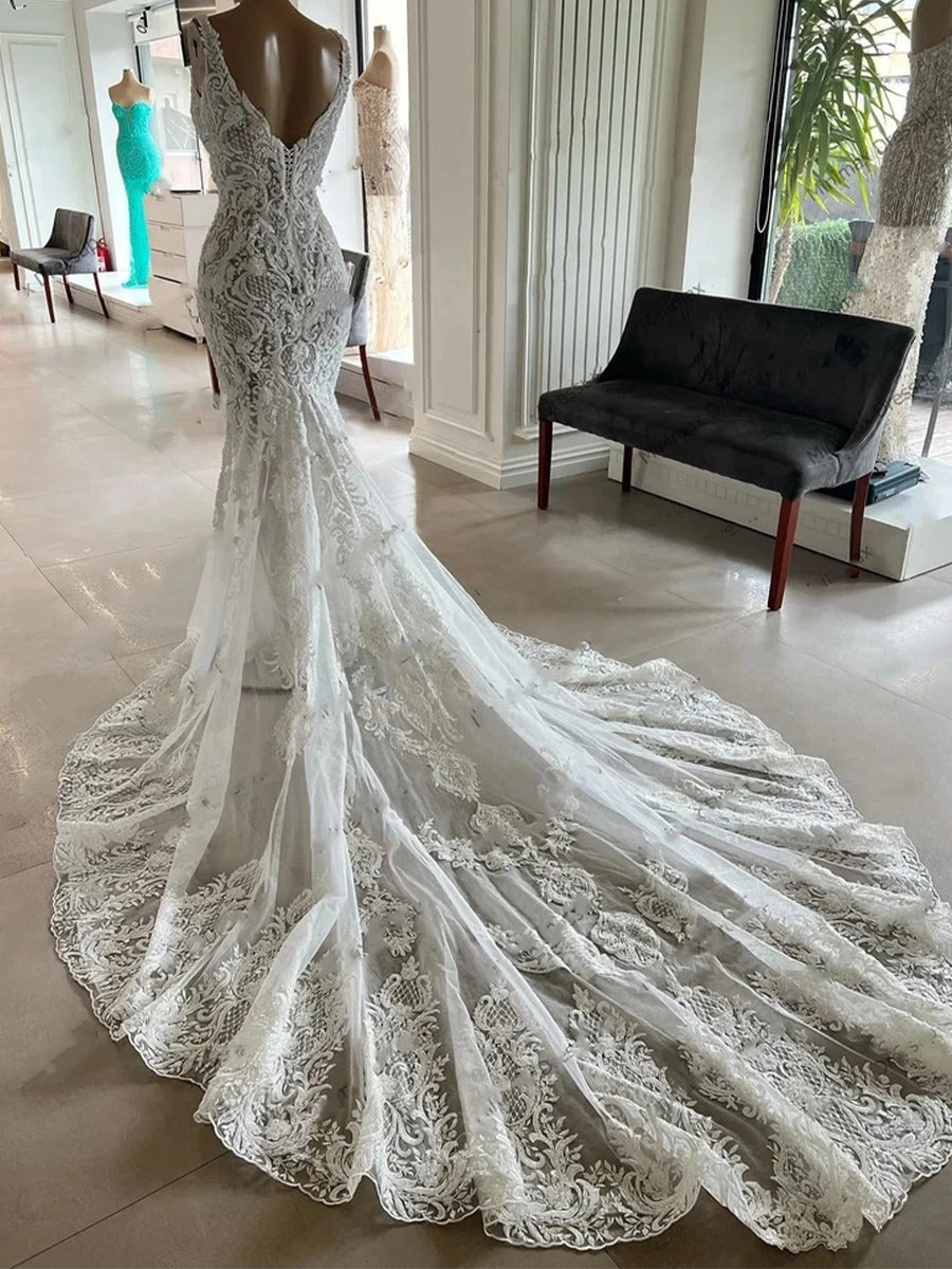 Trumpet/Mermaid V-neck Appliques Lace Chapel Train Tulle Corset Wedding Dress