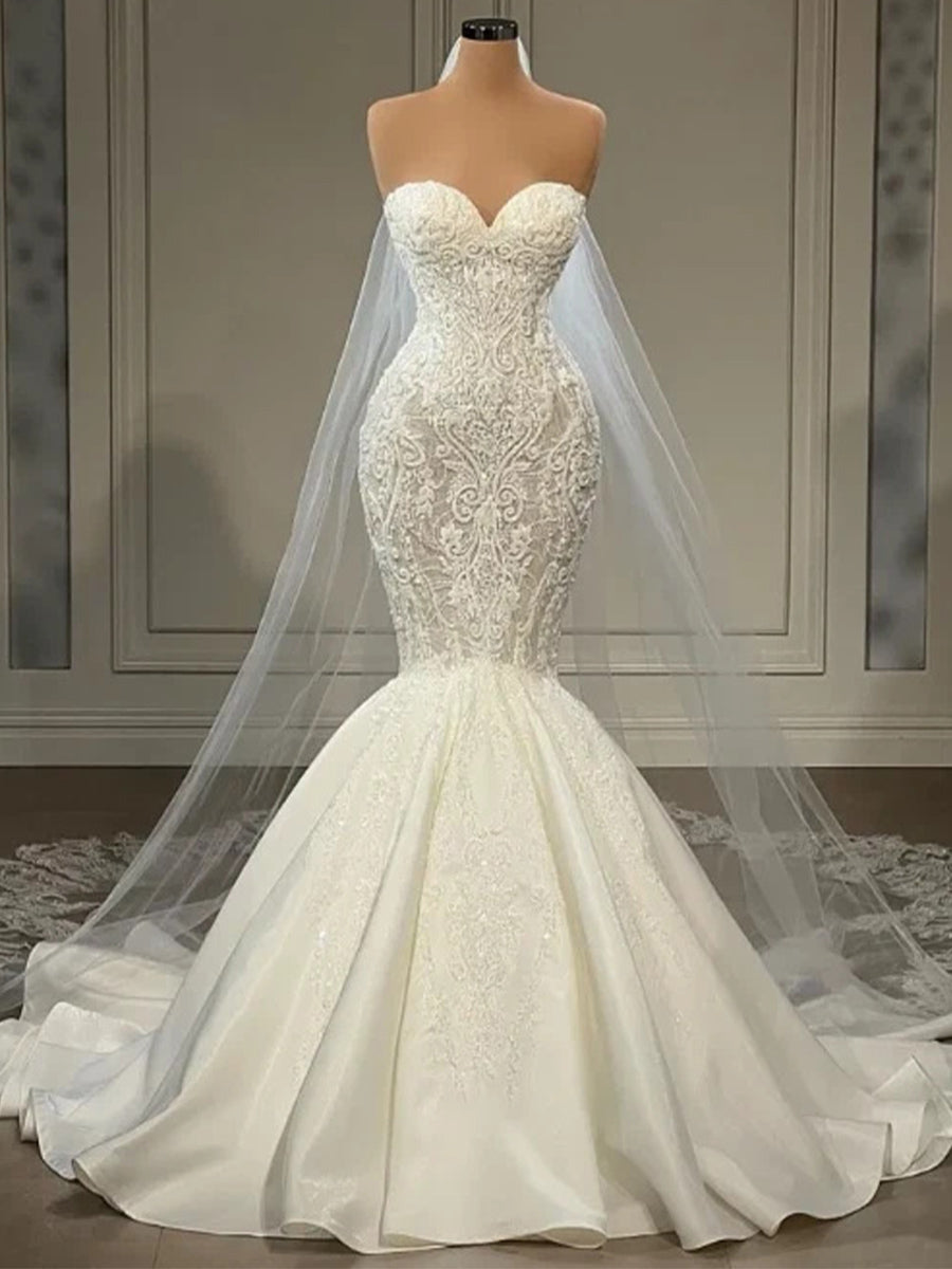 Trumpet/Mermaid Sweetheart Appliques Lace Court Train Satin Corset Wedding Dress