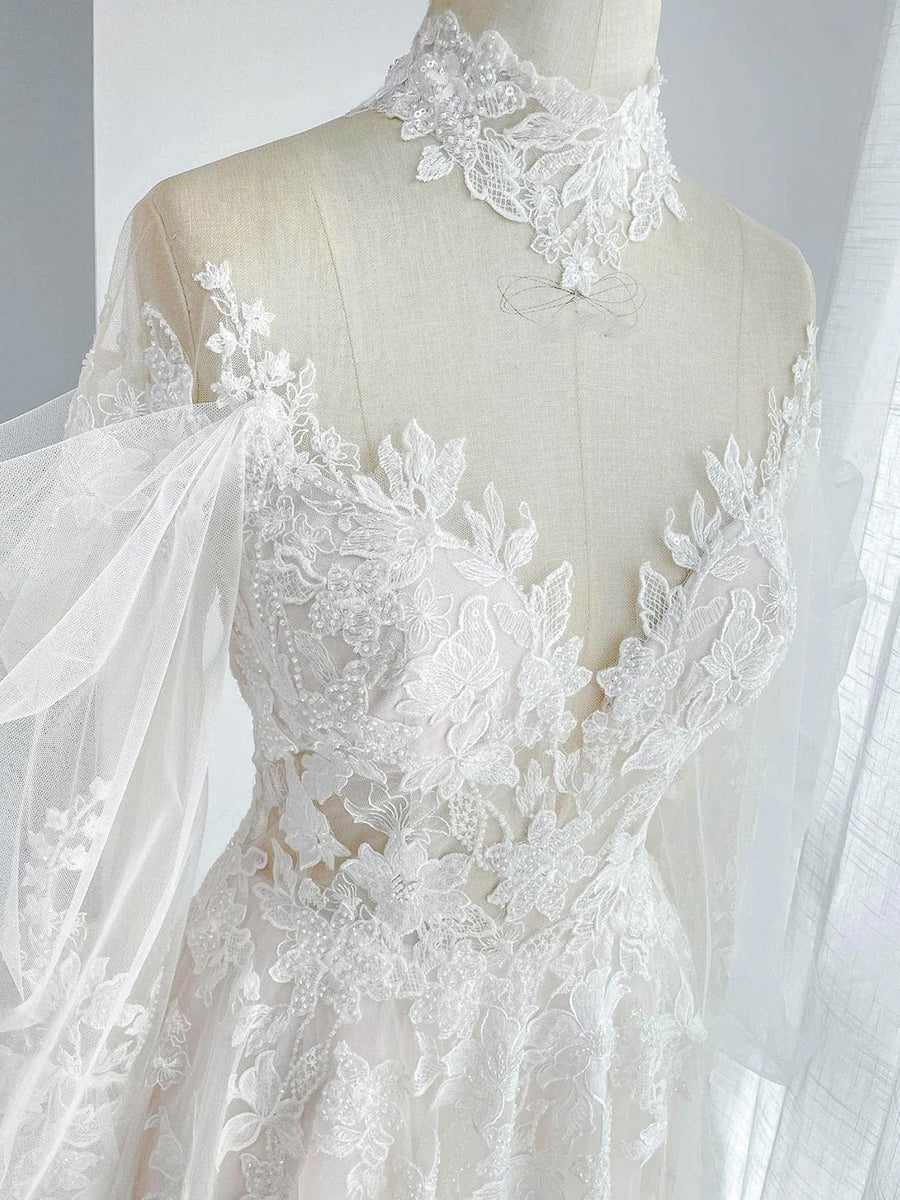 A-line/Princess Sweetheart Long Sleeves Appliques Lace Court Train Tulle Corset Wedding Dress