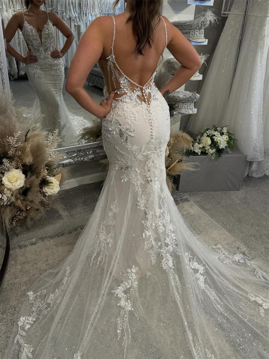 Sheath/Column V-neck Appliques Lace Cathedral Train Tulle Corset Wedding Dress
