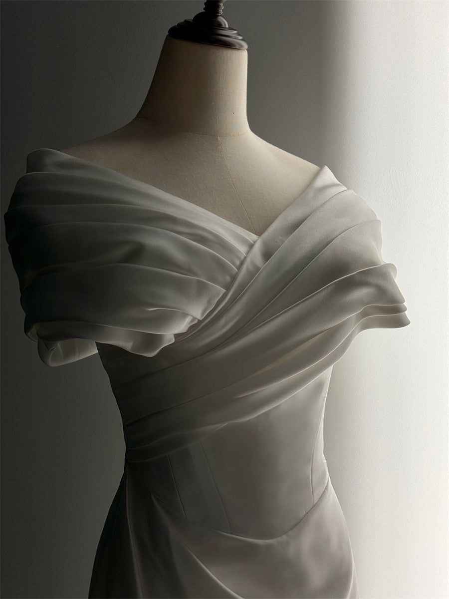 Sheath/Column V-neck Pleated Court Train Silk Like Satin Corset Wedding Dress