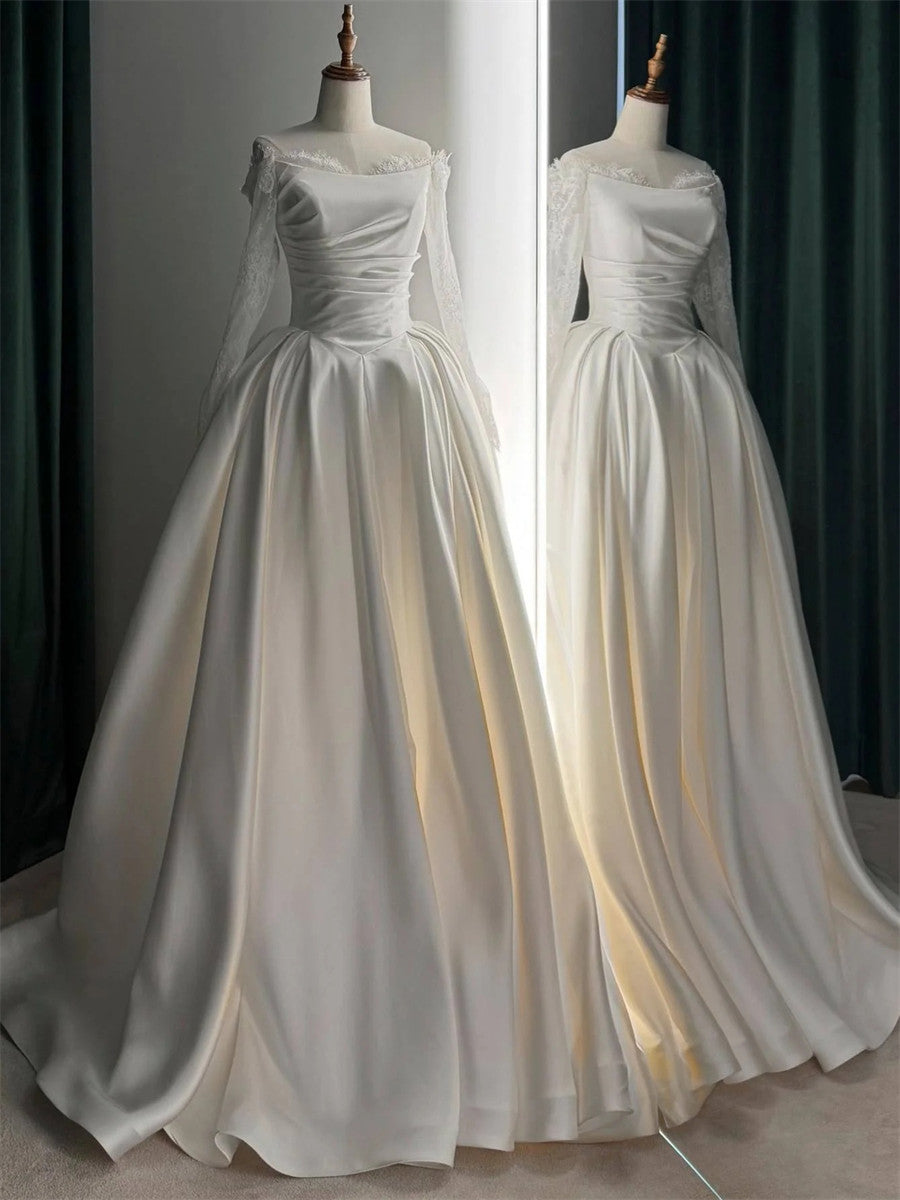 A-line/Princess Off-the-Shoulder Long Sleeves Appliques Lace Court Train Corset Wedding Dress