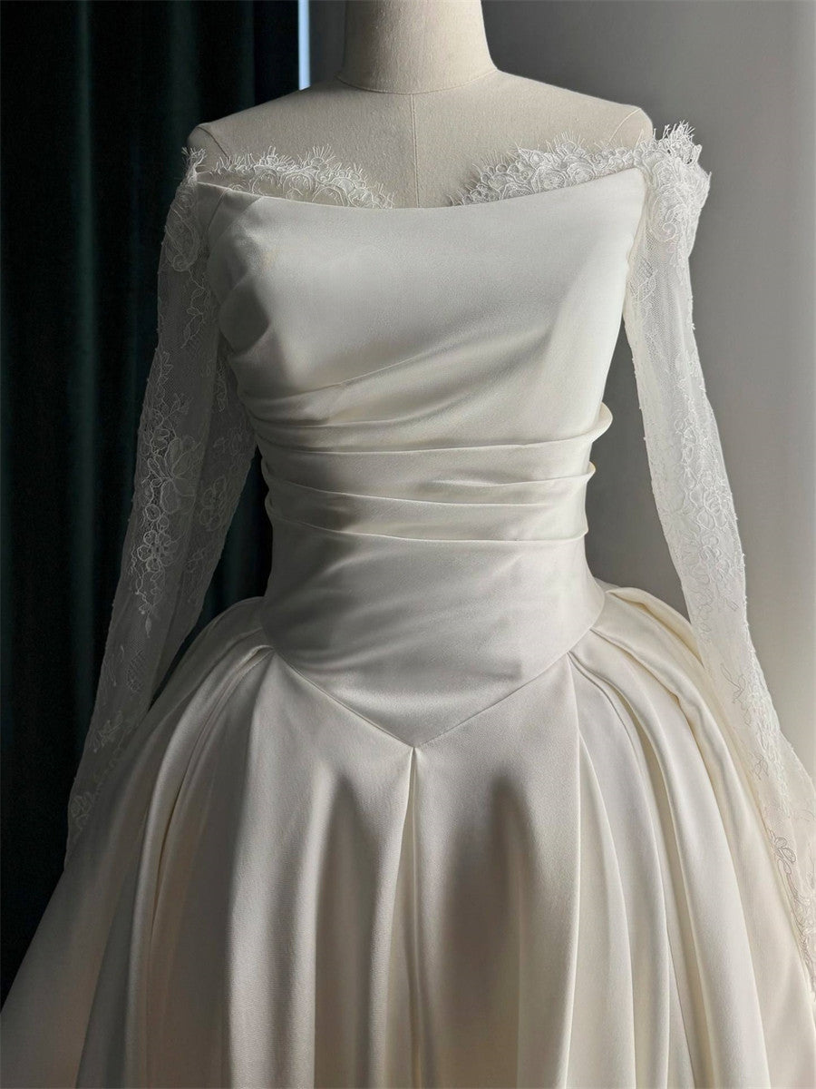 A-line/Princess Off-the-Shoulder Long Sleeves Appliques Lace Court Train Corset Wedding Dress