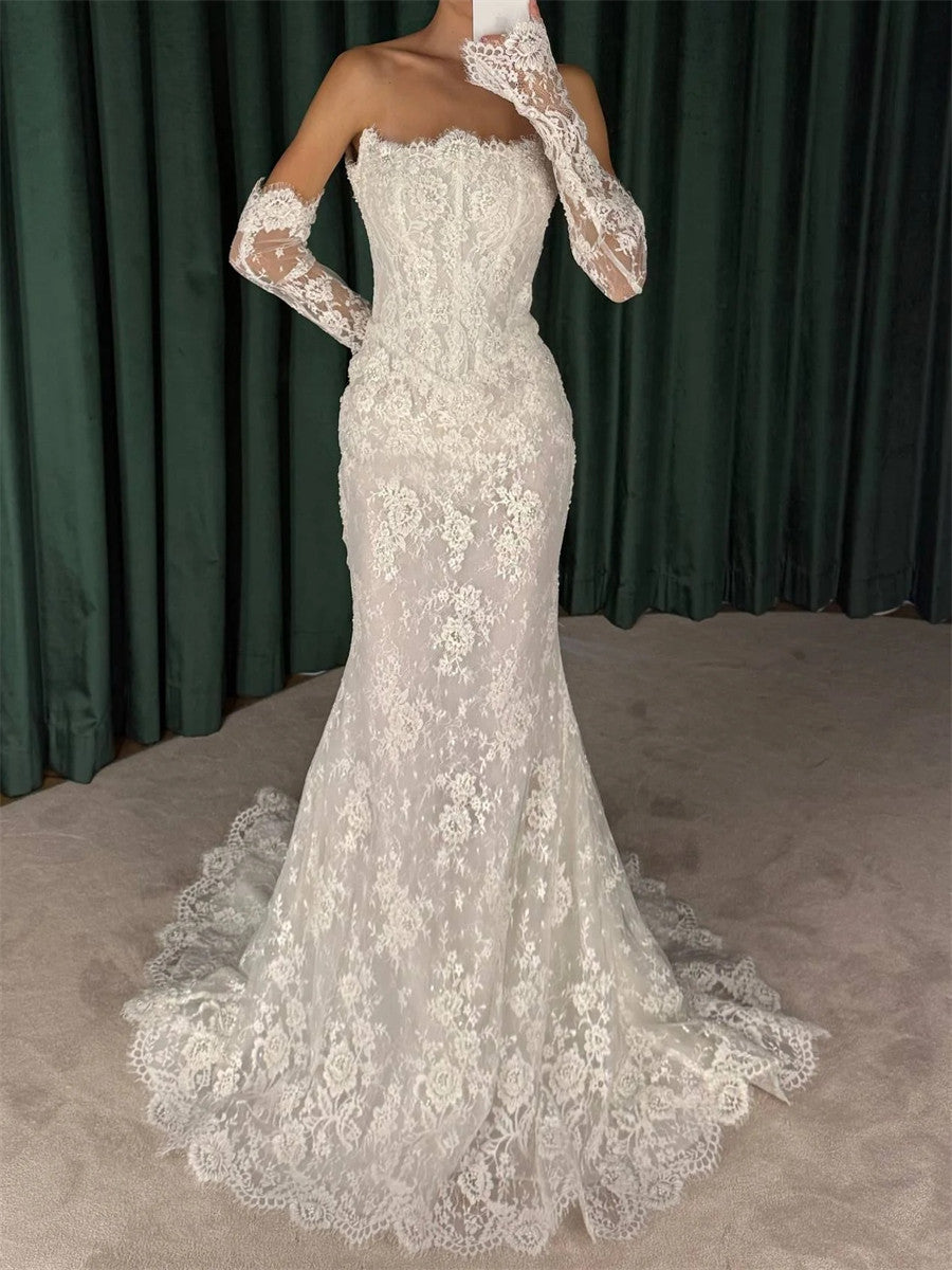 Sheath/Column Straight Long Sleeves Appliques Lace Sweep Train Lace Corset Wedding Dress